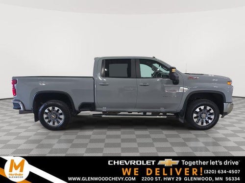 2024 Chevrolet Silverado 3500 HD Crew Cab Standard Box 4-Wheel Drive LT