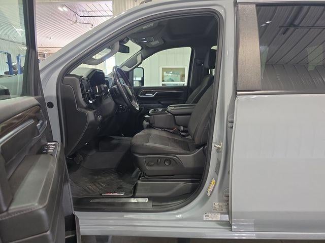 2024 Chevrolet Silverado 3500 HD Crew Cab Standard Box 4-Wheel Drive LT