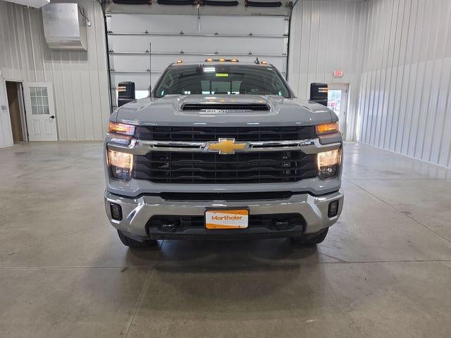 2024 Chevrolet Silverado 3500 HD Crew Cab Standard Box 4-Wheel Drive LT
