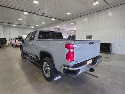 2024 Chevrolet Silverado 3500 HD Crew Cab Standard Box 4-Wheel Drive LT