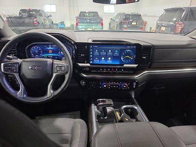 2025 Chevrolet Silverado 1500 Crew Cab Short Box 4-Wheel Drive RST