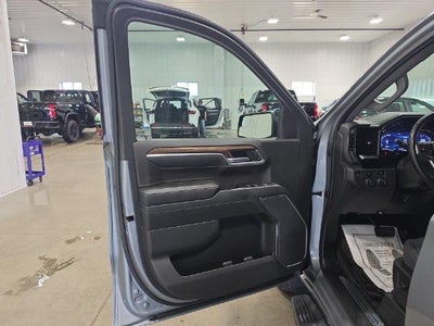 2023 Chevrolet Silverado 1500 Crew Cab Standard Box 4-Wheel Drive RST