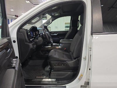 2022 Chevrolet Silverado 1500 Crew Cab Standard Box 4-Wheel Drive LT Trail Boss