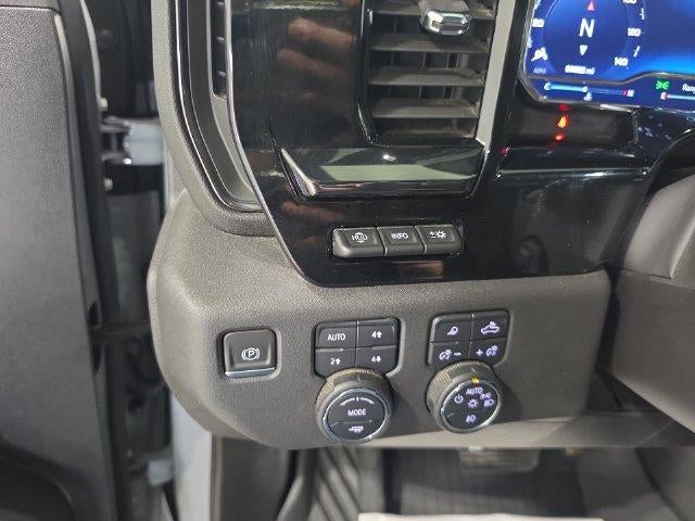 2024 Chevrolet Silverado 1500 Crew Cab Short Box 4-Wheel Drive ZR2