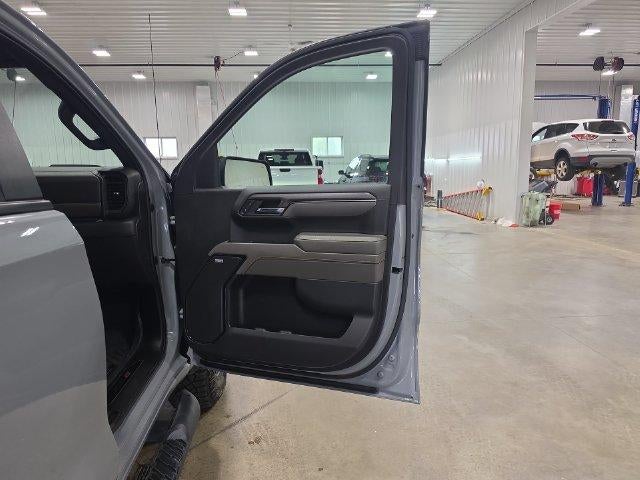 2024 Chevrolet Silverado 1500 Crew Cab Short Box 4-Wheel Drive ZR2