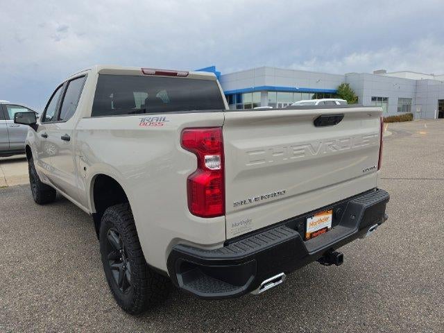 2026 Chevrolet Silverado 1500 Crew Cab Short Box 4-Wheel Drive Custom Trail Boss