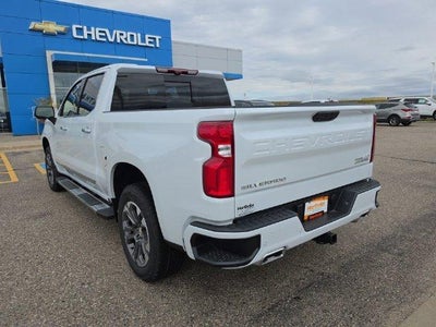 2026 Chevrolet Silverado 1500 Crew Cab Short Box 4-Wheel Drive High Country