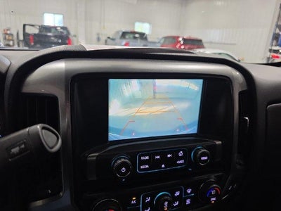 2017 Chevrolet Silverado 1500 Crew Cab Short Box 4-Wheel Drive LT Z71
