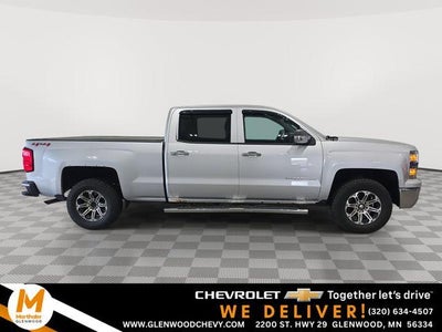 2014 Chevrolet Silverado 1500 Crew Cab Standard Box 4-Wheel Drive LT w/1LT