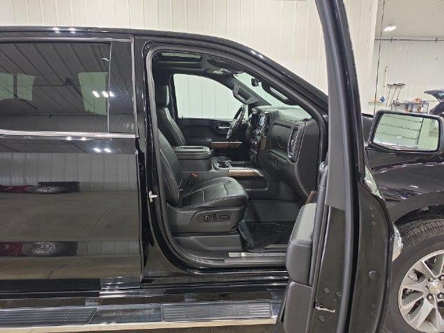 2019 Chevrolet Silverado 1500 Crew Cab Short Box 4-Wheel Drive High Country