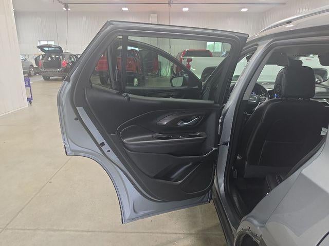 2023 GMC Terrain AWD 4dr SLT