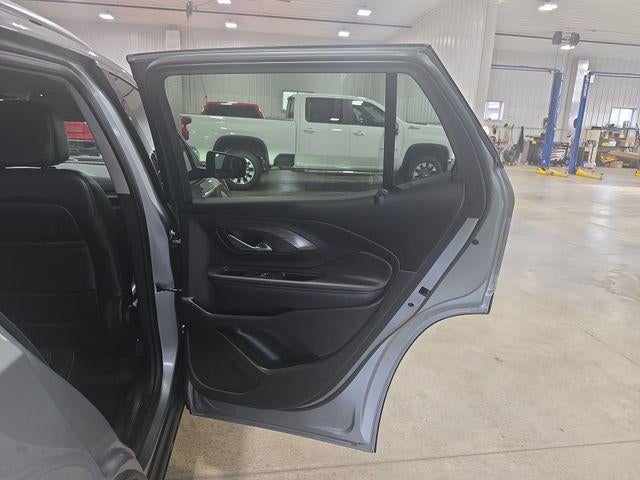 2023 GMC Terrain AWD 4dr SLT