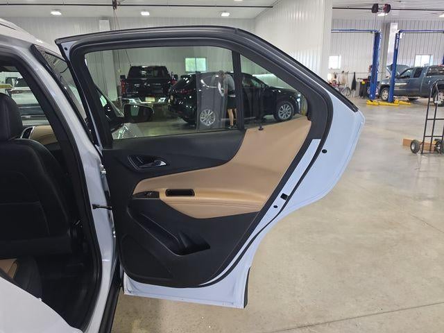 2023 Chevrolet Equinox AWD Premier