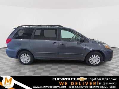 2007 Toyota Sienna 5dr 7-Passenger Van LE FWD (Natl)