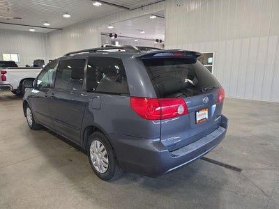 2007 Toyota Sienna 5dr 7-Passenger Van LE FWD (Natl)