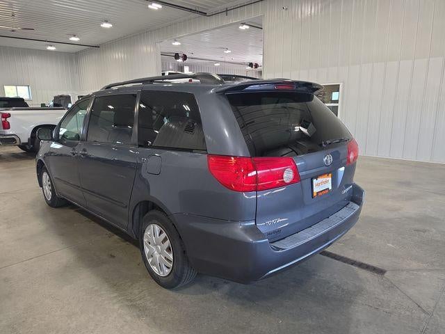 2007 Toyota Sienna 5dr 7-Passenger Van LE FWD (Natl)