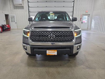 2015 Toyota Tundra 4WD Truck 4WD CrewMax Short Bed 5.7L FFV SR5 (SE)