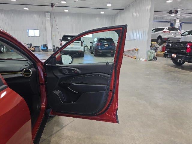 2024 Chevrolet Trax FWD 4dr LT