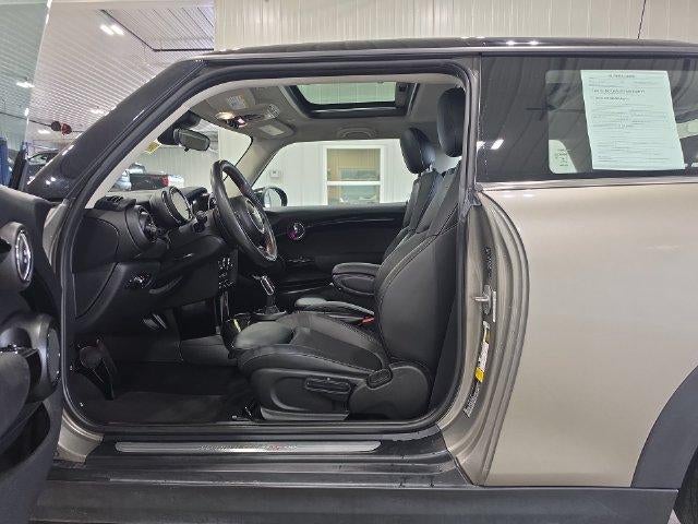2021 MINI Hardtop 2 Door Base