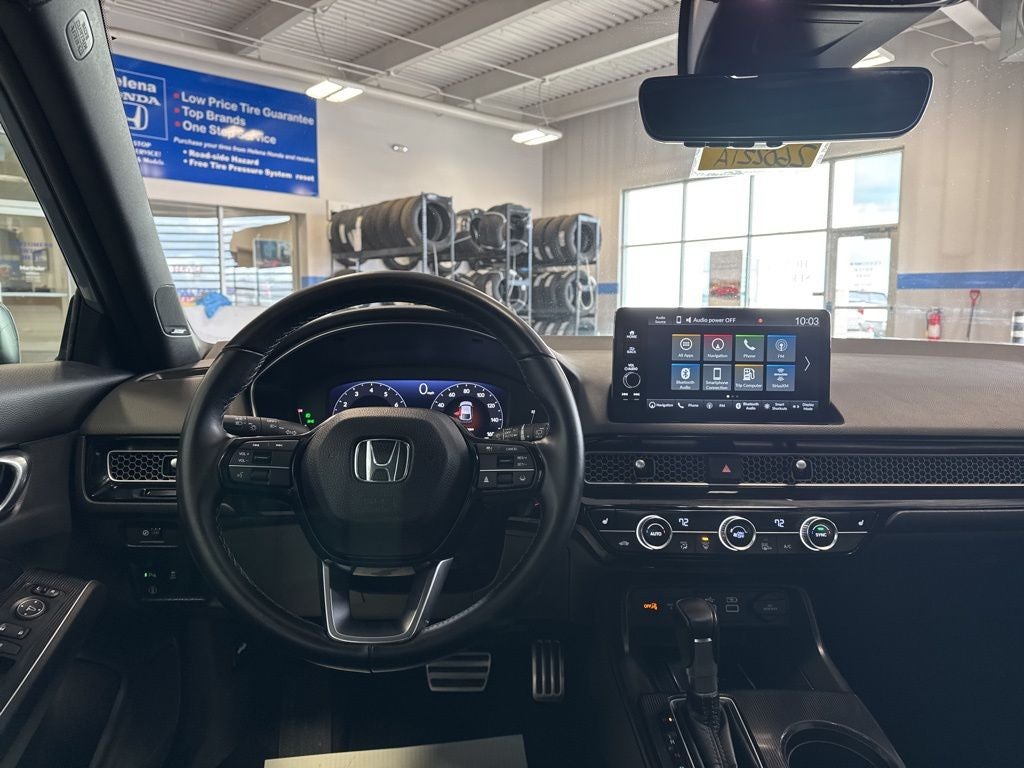 2022 Honda Civic Sport Touring w/ Nav