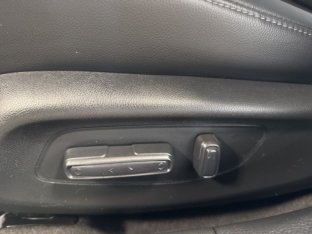 2022 Honda Civic Sport Touring w/ Nav