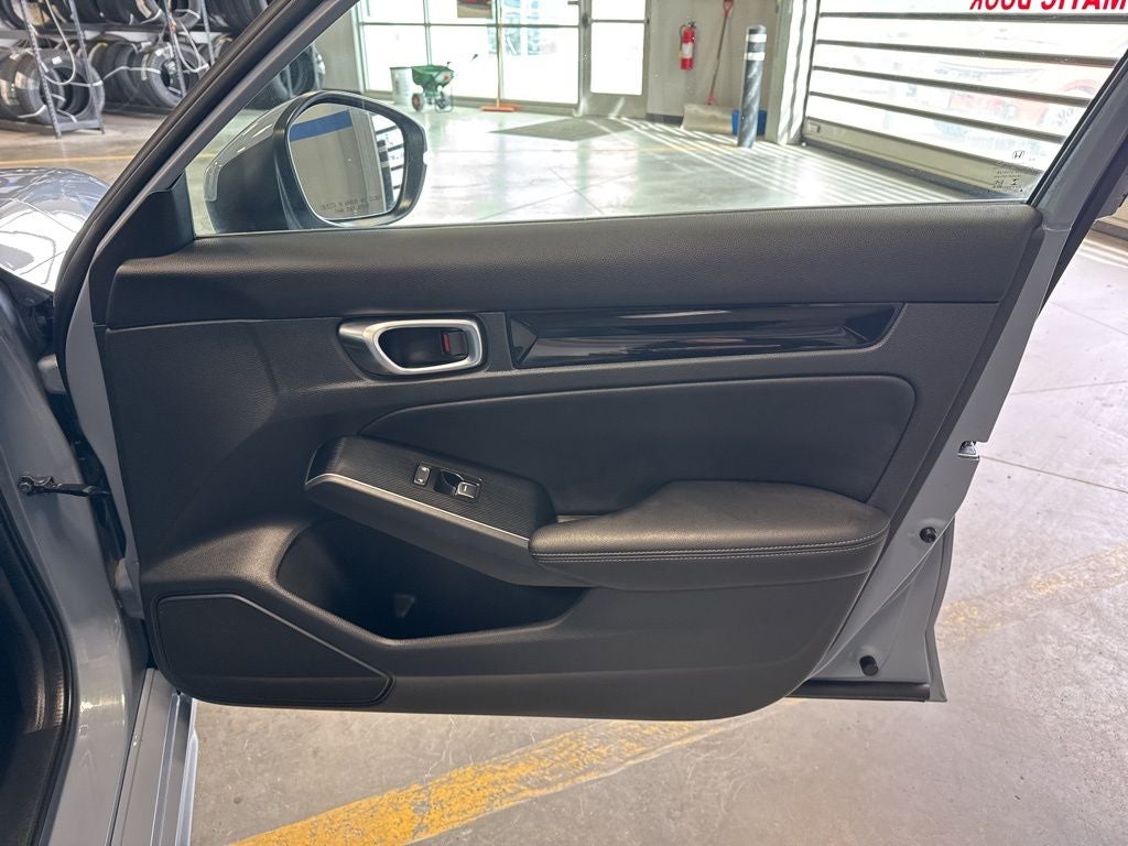 2022 Honda Civic Sport Touring w/ Nav