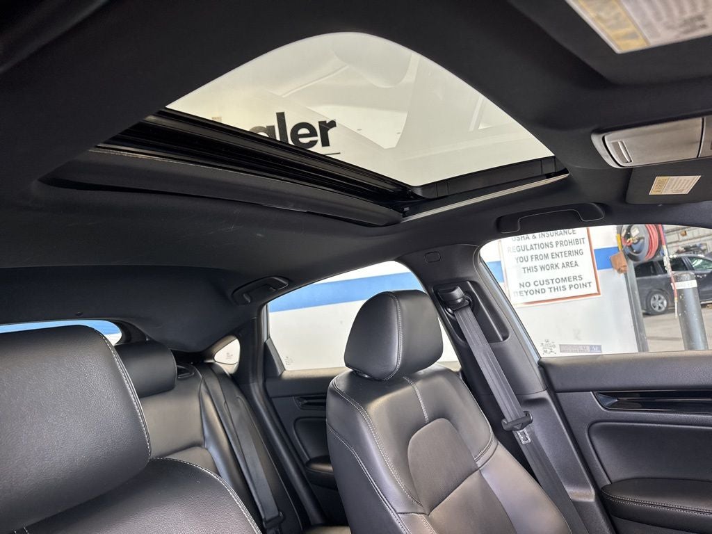 2022 Honda Civic Sport Touring w/ Nav