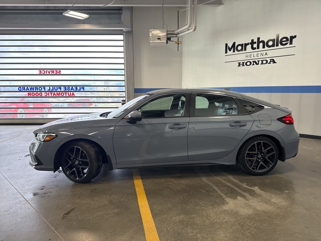 2022 Honda Civic Sport Touring w/ Nav