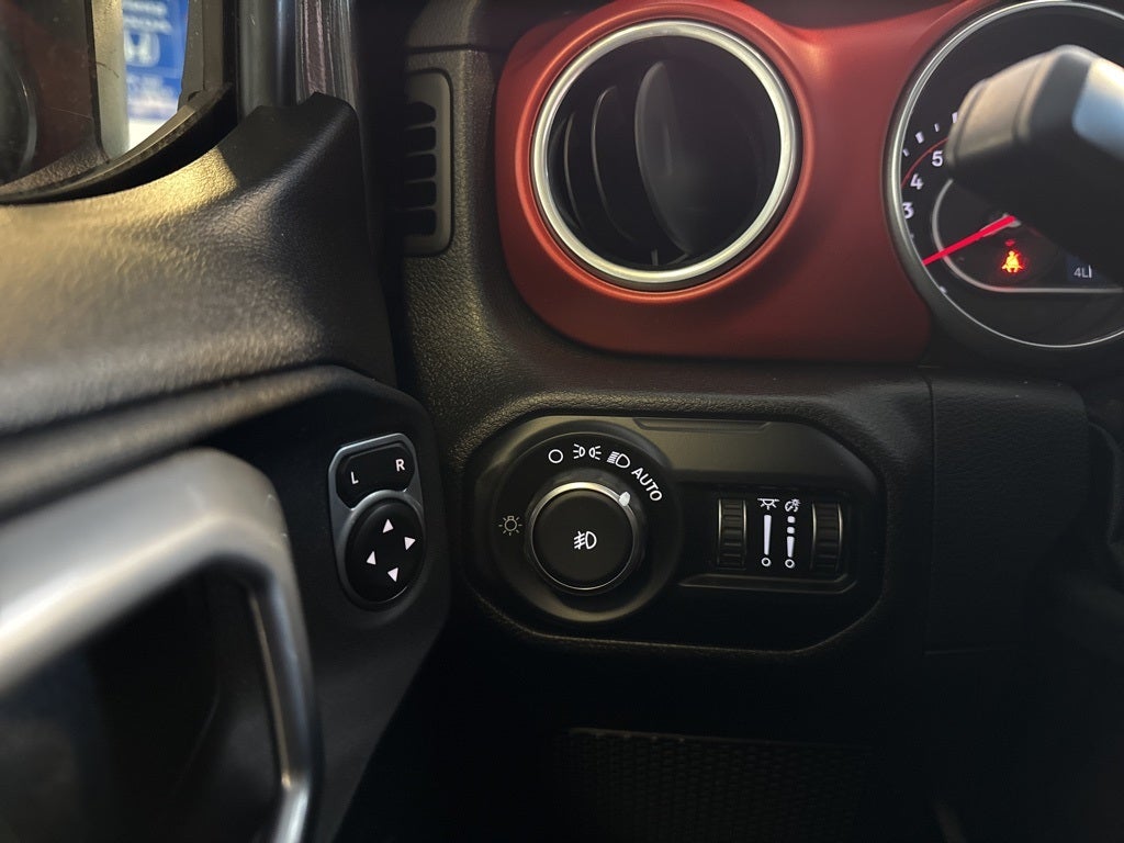 2018 Jeep Wrangler Unlimited Rubicon Hardtop w/ Nav