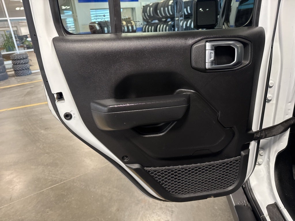 2022 Jeep Wrangler Unlimited Rubicon 25R XTREME RECON w/ Convertible Hardtop