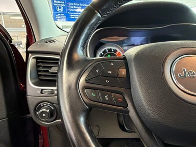 2021 Jeep Cherokee Trailhawk w/ Technology & Comfort Group