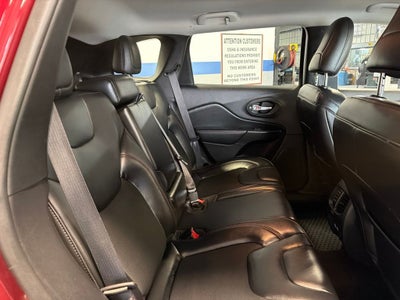 2021 Jeep Cherokee Trailhawk w/ Technology & Comfort Group