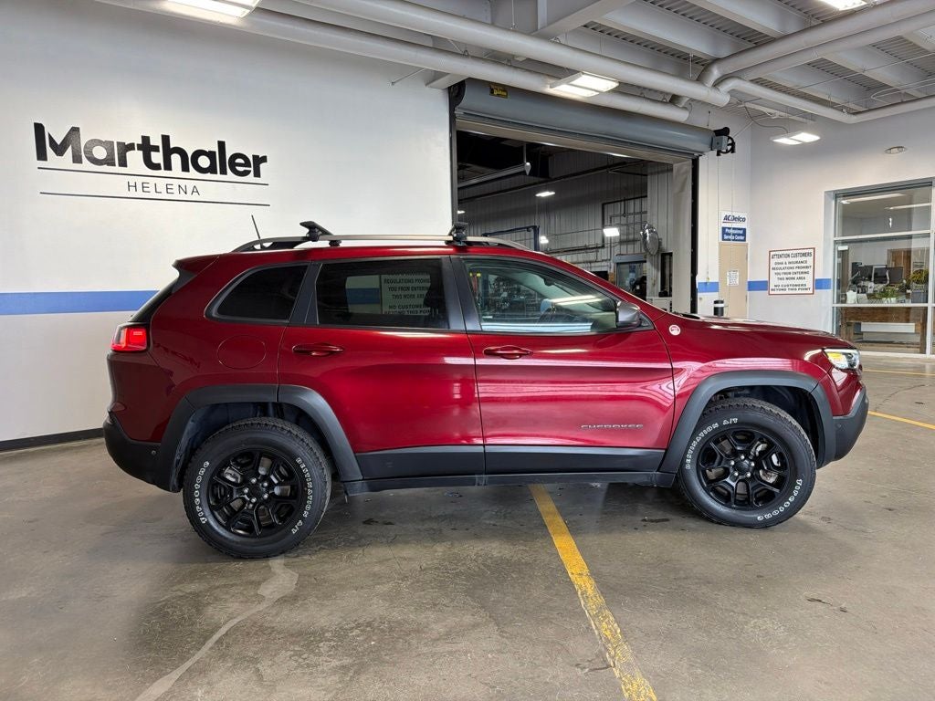 2021 Jeep Cherokee Trailhawk w/ Technology & Comfort Group