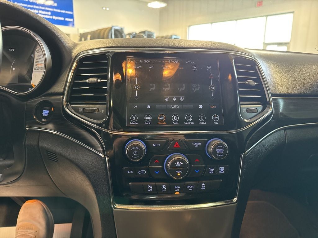 2019 Jeep Grand Cherokee Limited w/ Luxury Group II