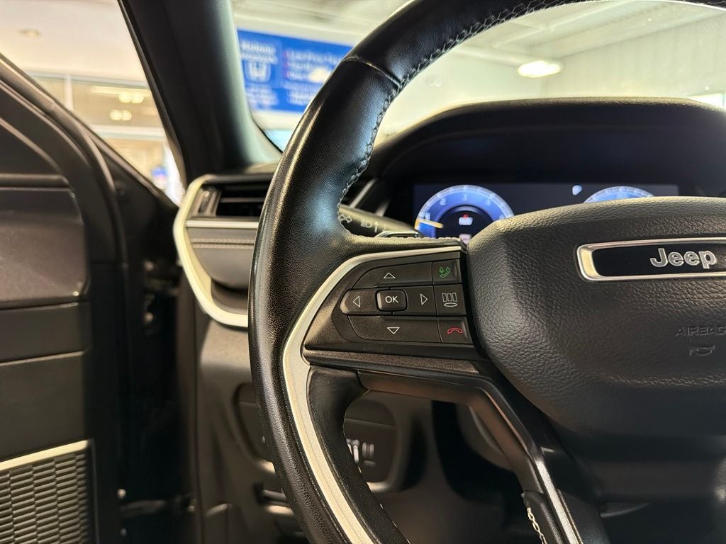 2022 Jeep Grand Cherokee L Altitude Appearance Pkg
