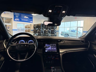 2022 Jeep Grand Cherokee L Altitude Appearance Pkg