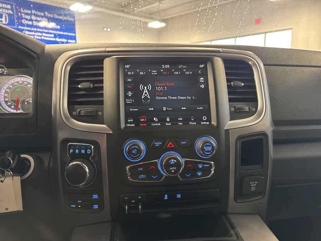 2023 RAM 1500 Classic SLT 29G w/ Trailer & Electronics Group