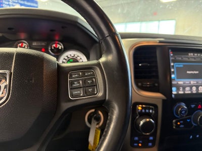 2016 RAM 1500 Big Horn 26S 5.7 HEMI