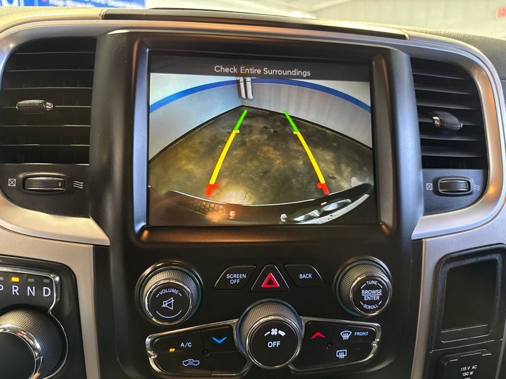 2016 RAM 1500 Big Horn 26S 5.7 HEMI