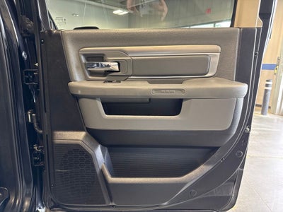 2016 RAM 1500 Big Horn 26S 5.7 HEMI