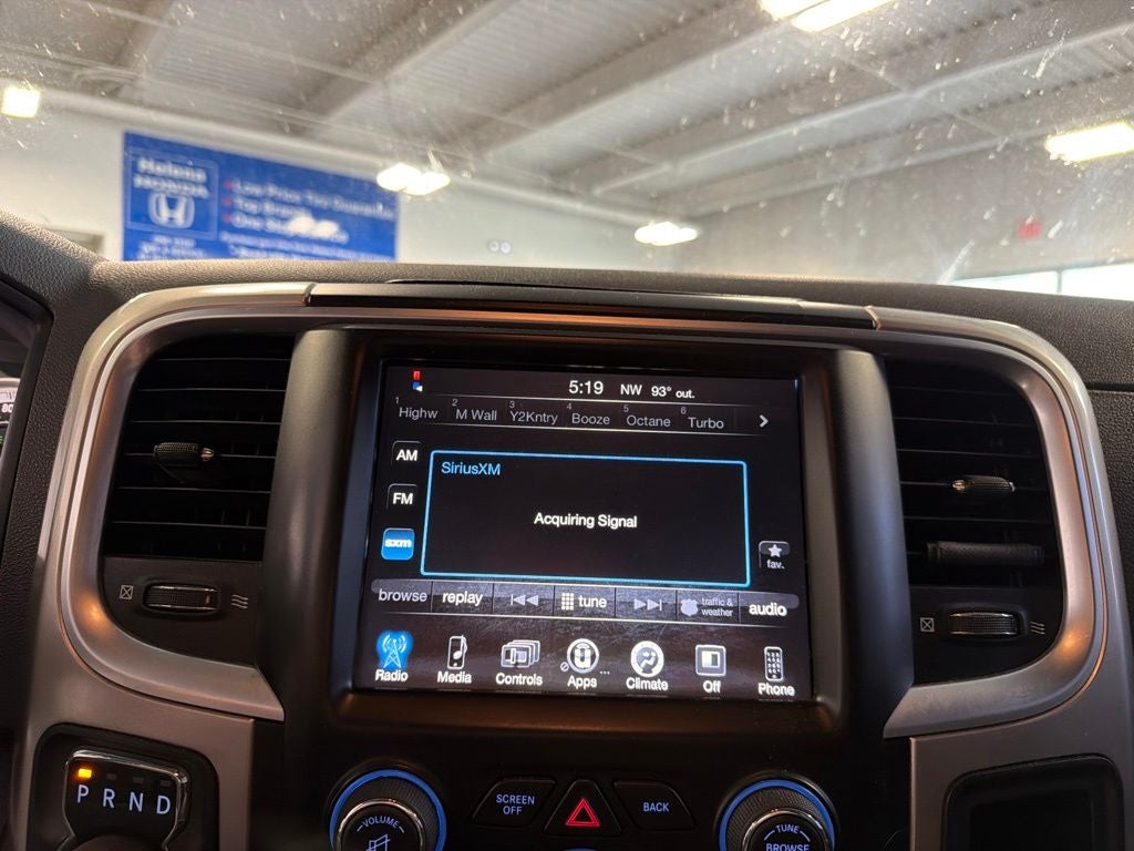 2016 RAM 1500 Big Horn 26S 5.7 HEMI