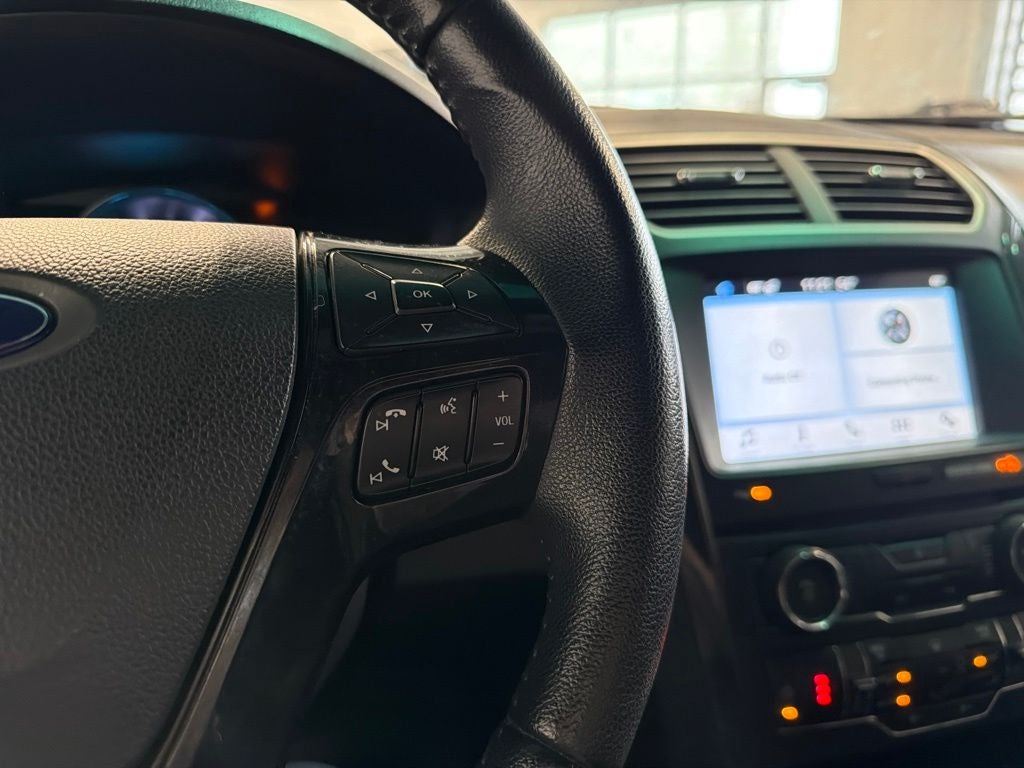 2017 Ford Explorer XLT 202A Sport Appearance Pkg
