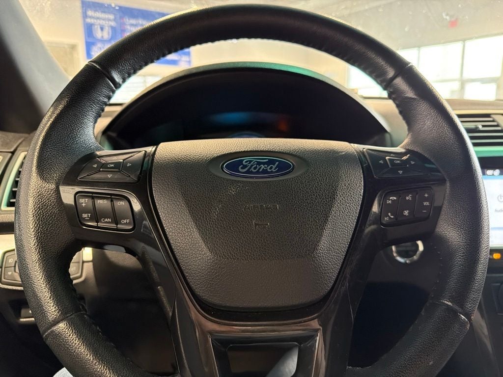 2017 Ford Explorer XLT 202A Sport Appearance Pkg