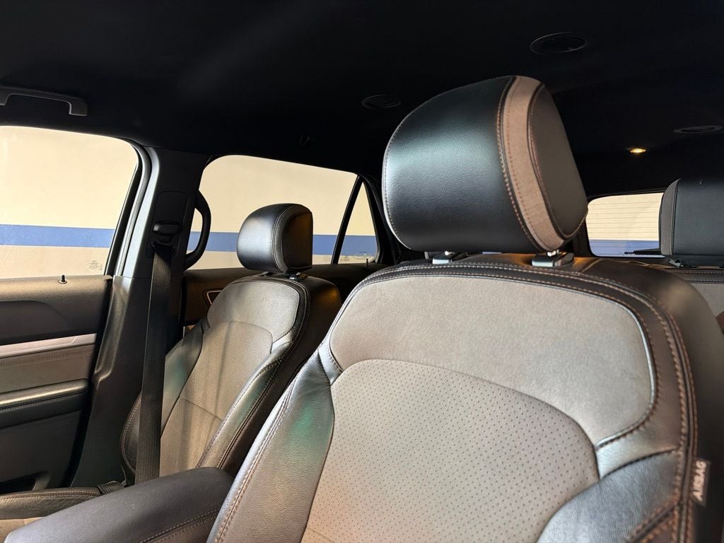 2017 Ford Explorer XLT 202A Sport Appearance Pkg