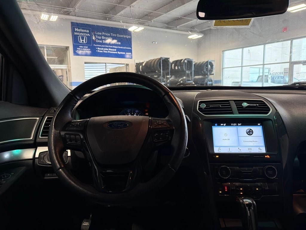 2017 Ford Explorer XLT 202A Sport Appearance Pkg
