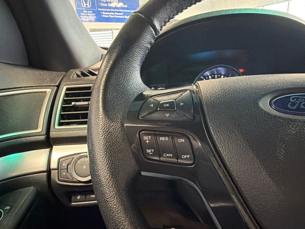 2017 Ford Explorer XLT 202A Sport Appearance Pkg