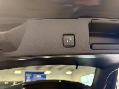 2022 Ford Escape SE w/ Convenience & Cold Weather Pkg