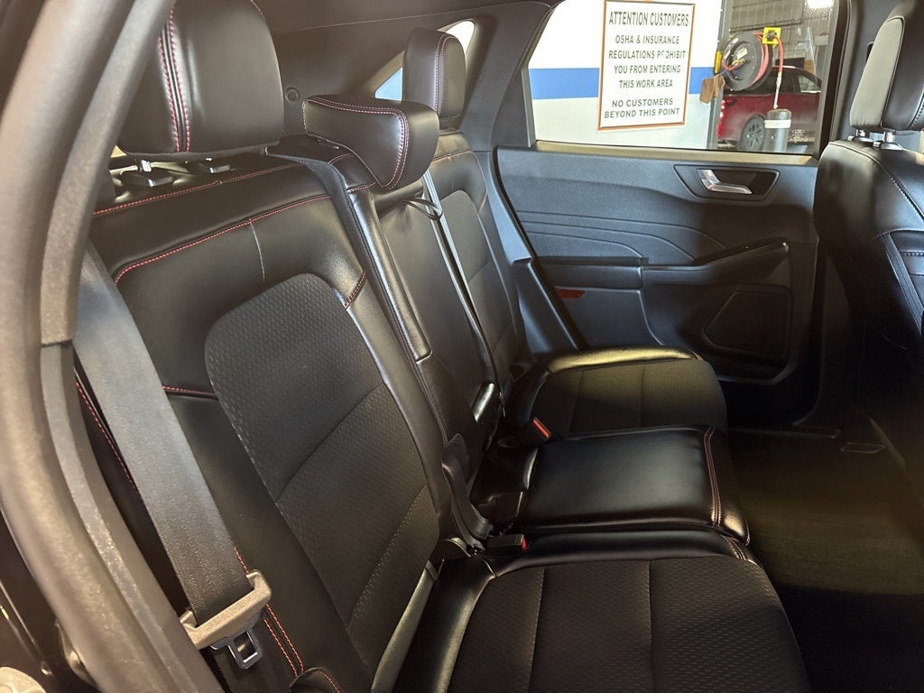 2025 Ford Escape ST-Line AWD