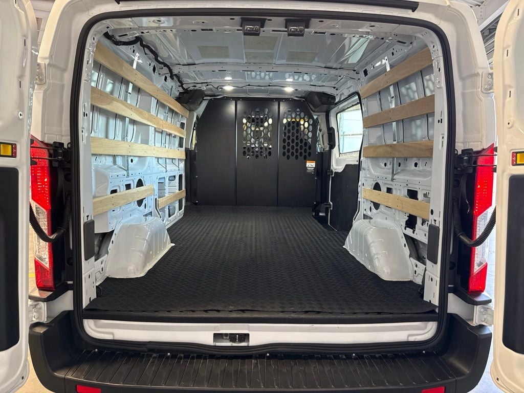 2025 Ford Transit-250 Base 130" WB