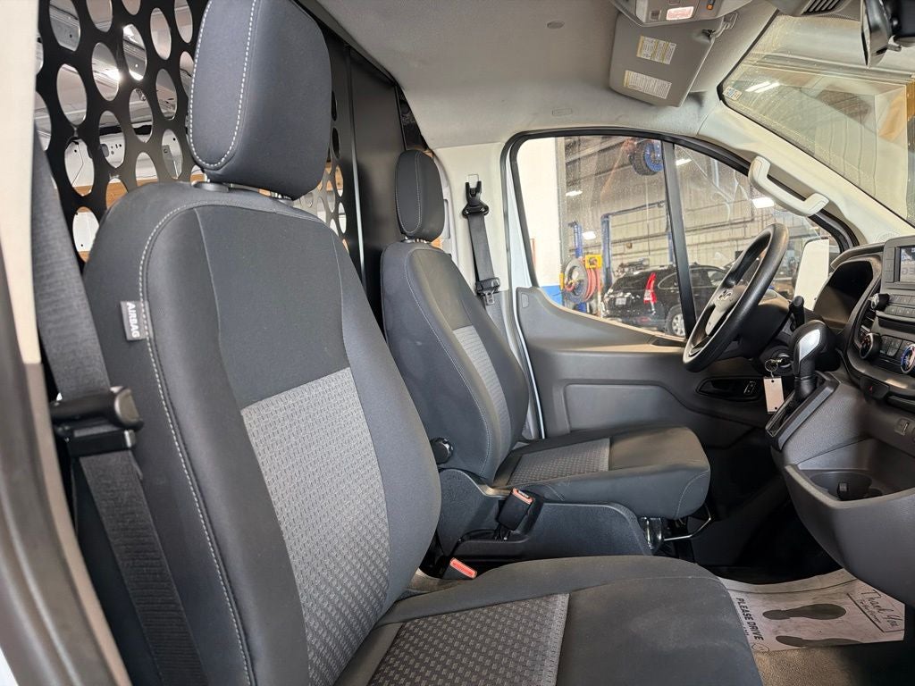 2025 Ford Transit-250 Base 130" WB